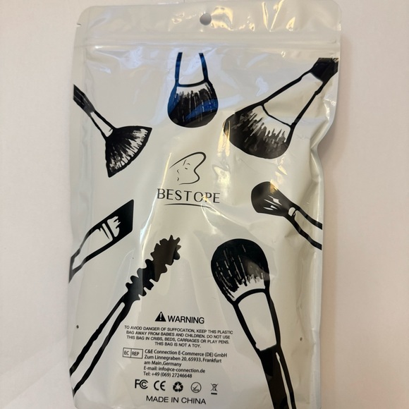 NEW! 20 pieces Professional Makeup Brushes Set - Picture 2 of 2